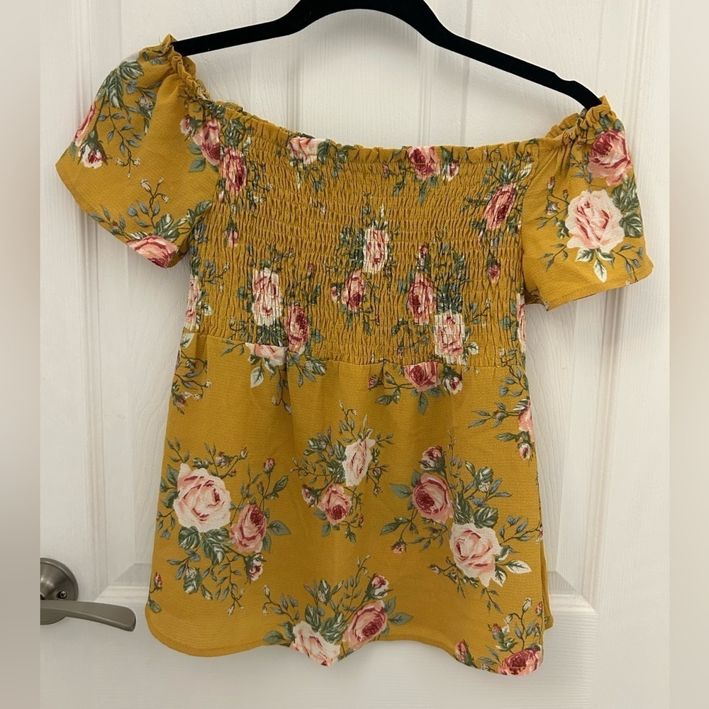 Monteau Mustard Floral Off-Shoulder Blouse, Sz M